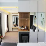 Luis 酒店